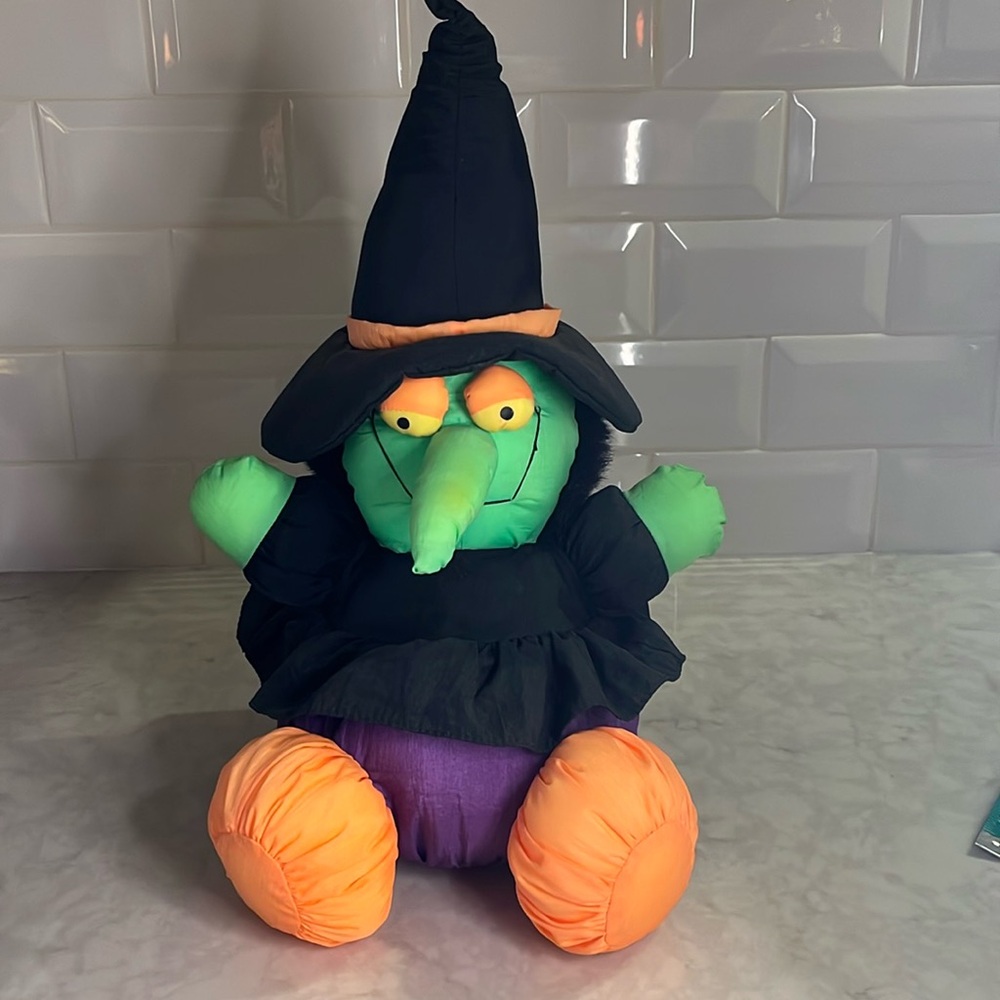 Vintage TB Trading Snaggle tooth Witch Nylon Puff Plush Parachute Stuffed